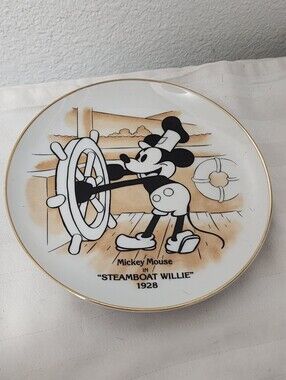 Mickey Mouse 'Steamboat Willie' Decorative Plate - White with Gold Trim